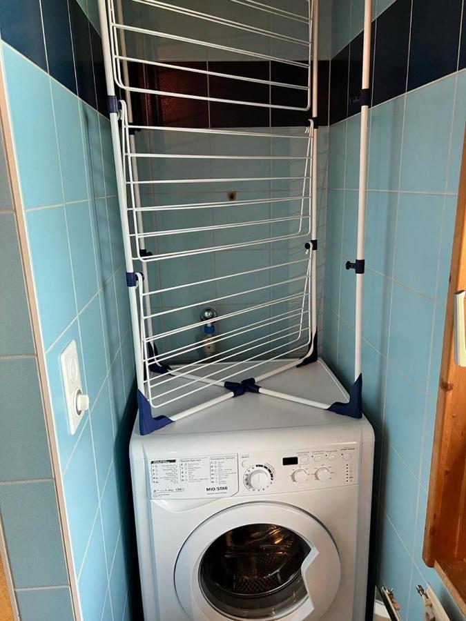 Edelweiss 4 Zi Ferienwohnung In Landhaus Frutigen Bagian luar foto