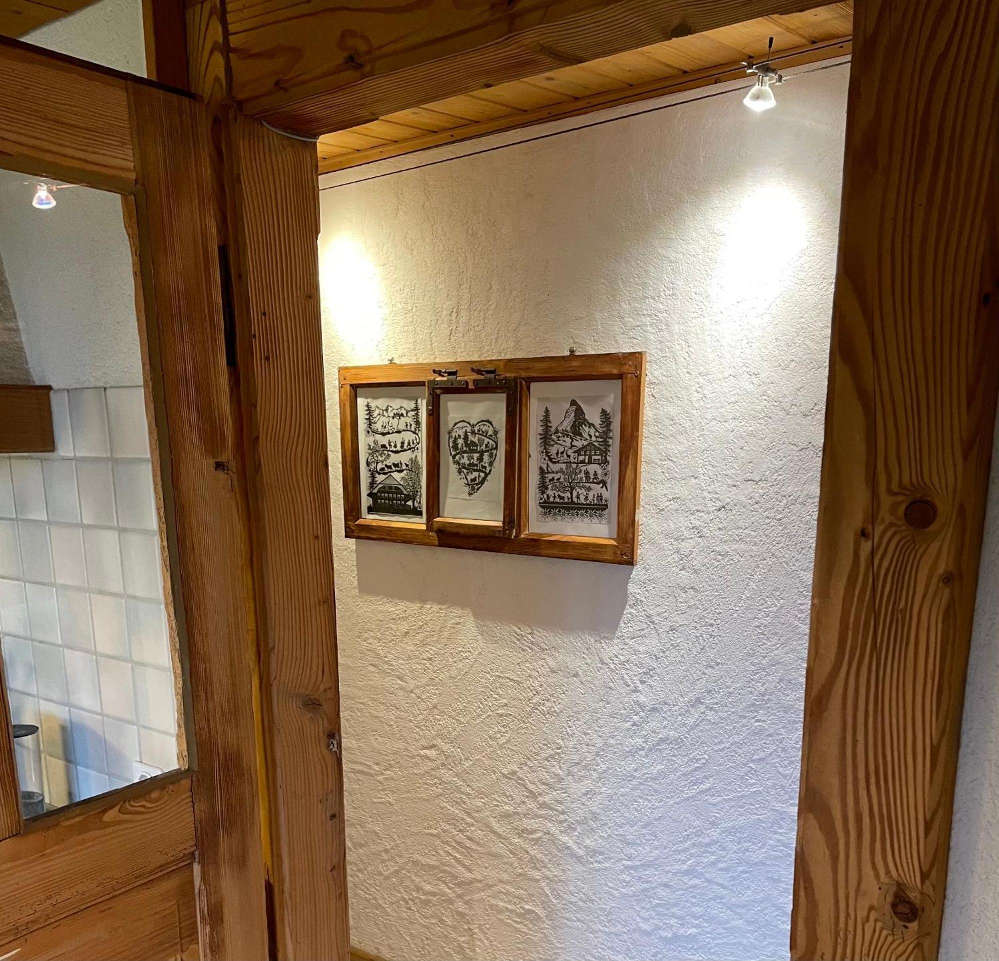 Edelweiss 4 Zi Ferienwohnung In Landhaus Frutigen Bagian luar foto